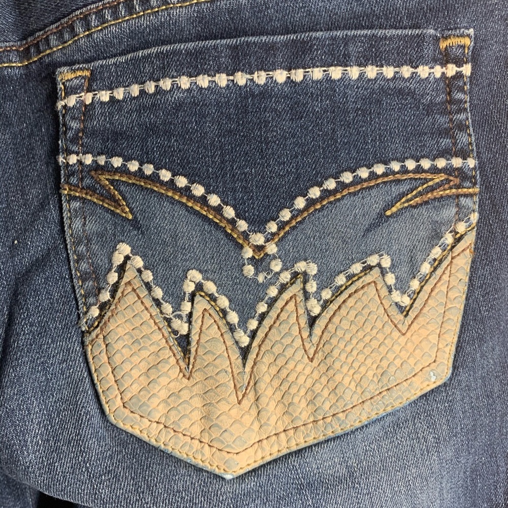 Southern Thread Jeans - Picture 4 of 4